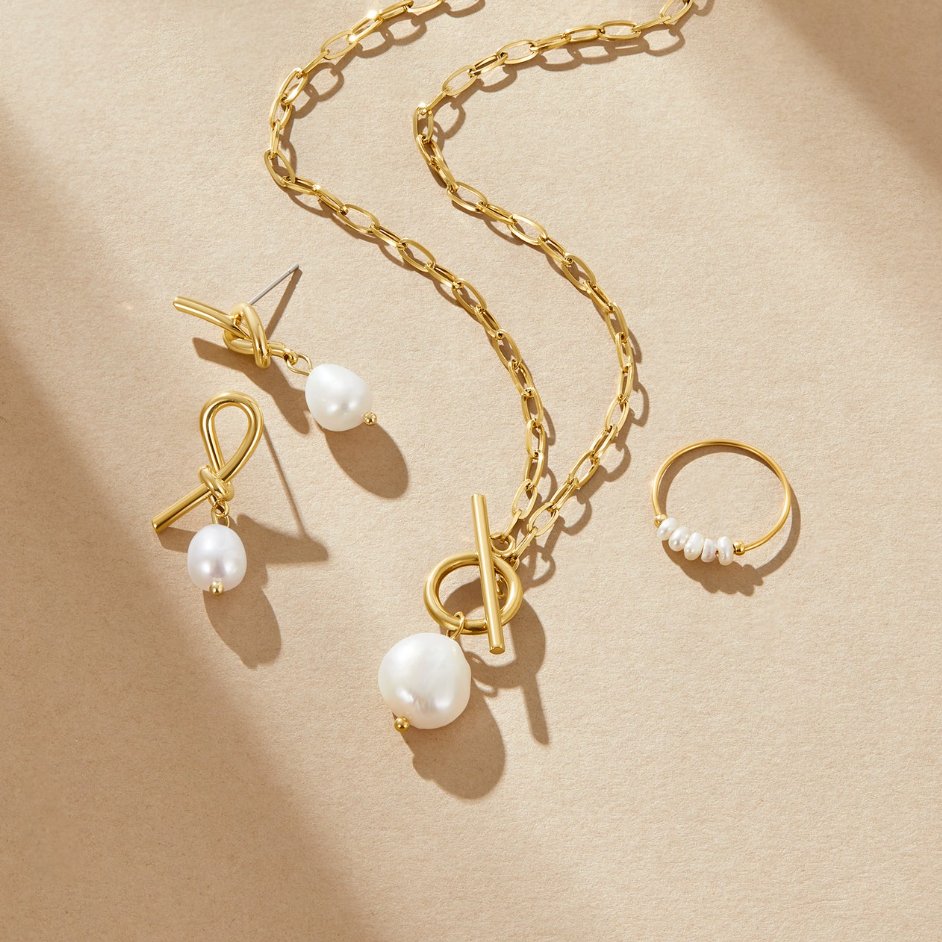 Collar de oro con perlas de agua dulce Eva