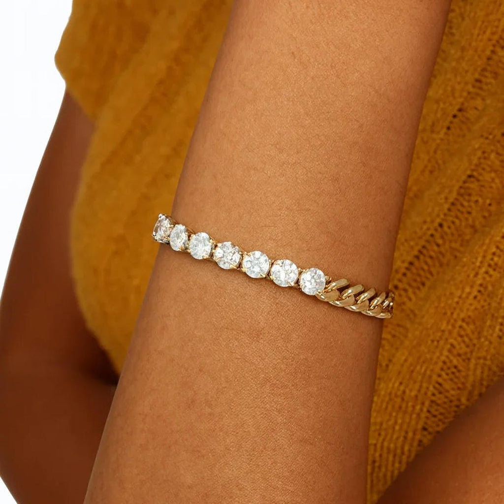 Pulsera moderna de eslabones dorados con cristales