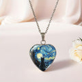 Collar de plata con corazón de gato y noche estrellada