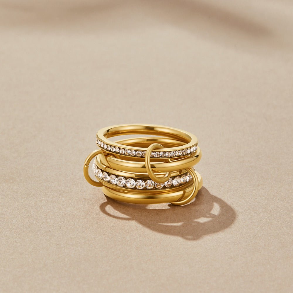 Anillo de oro y cristal "Forever"