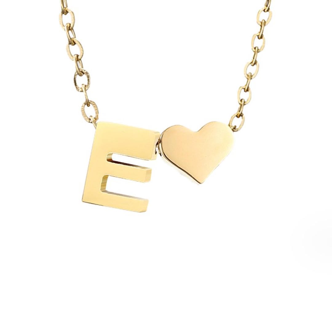 Collar de oro con inicial y corazón personalizado