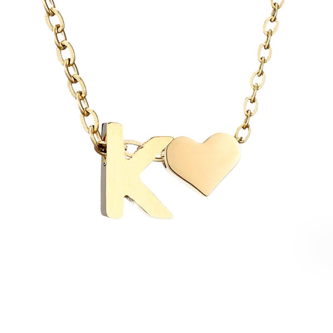 Collar de oro con inicial y corazón personalizado