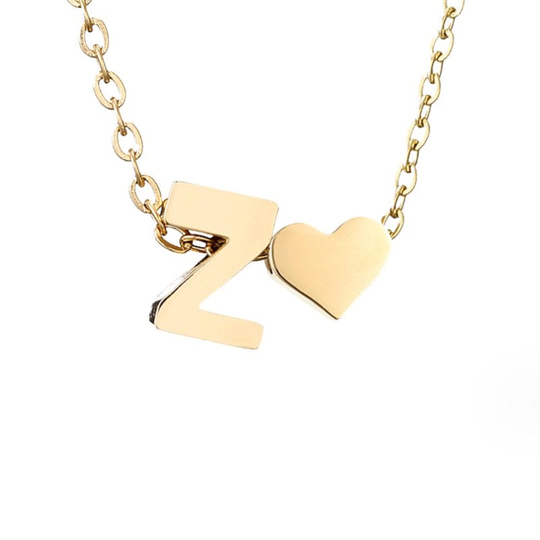 Collar de oro con inicial y corazón personalizado