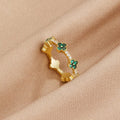 Anillo de cristal con trébol de cuatro hojas