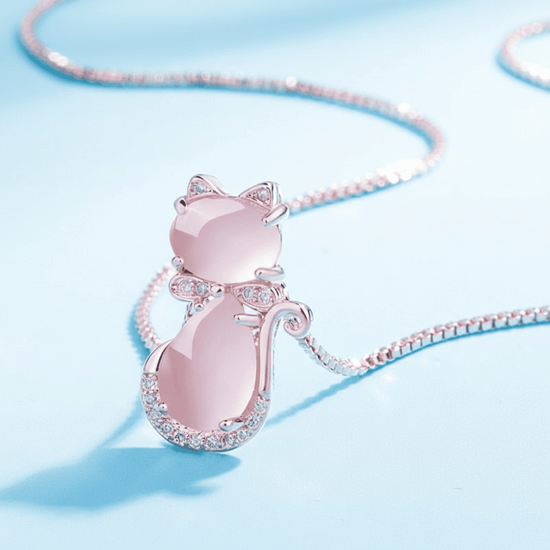 Hermoso Collar de Gato con Zirconia y Piedra Rosa