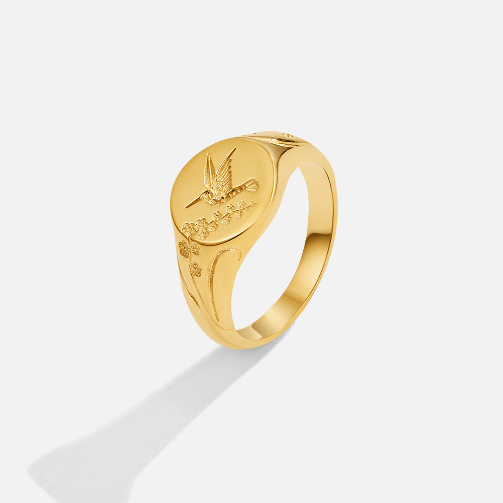 Anillo de sello colibrí dorado