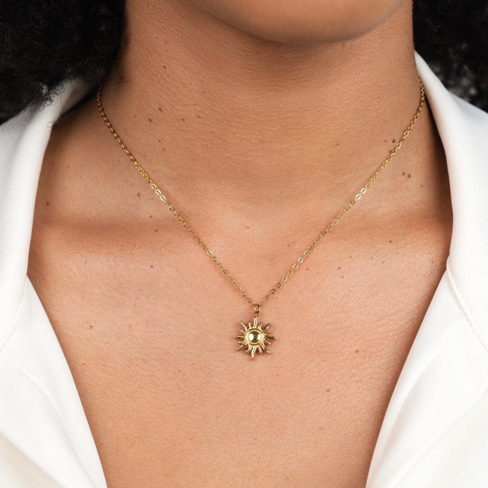 Collar Sol Radiante