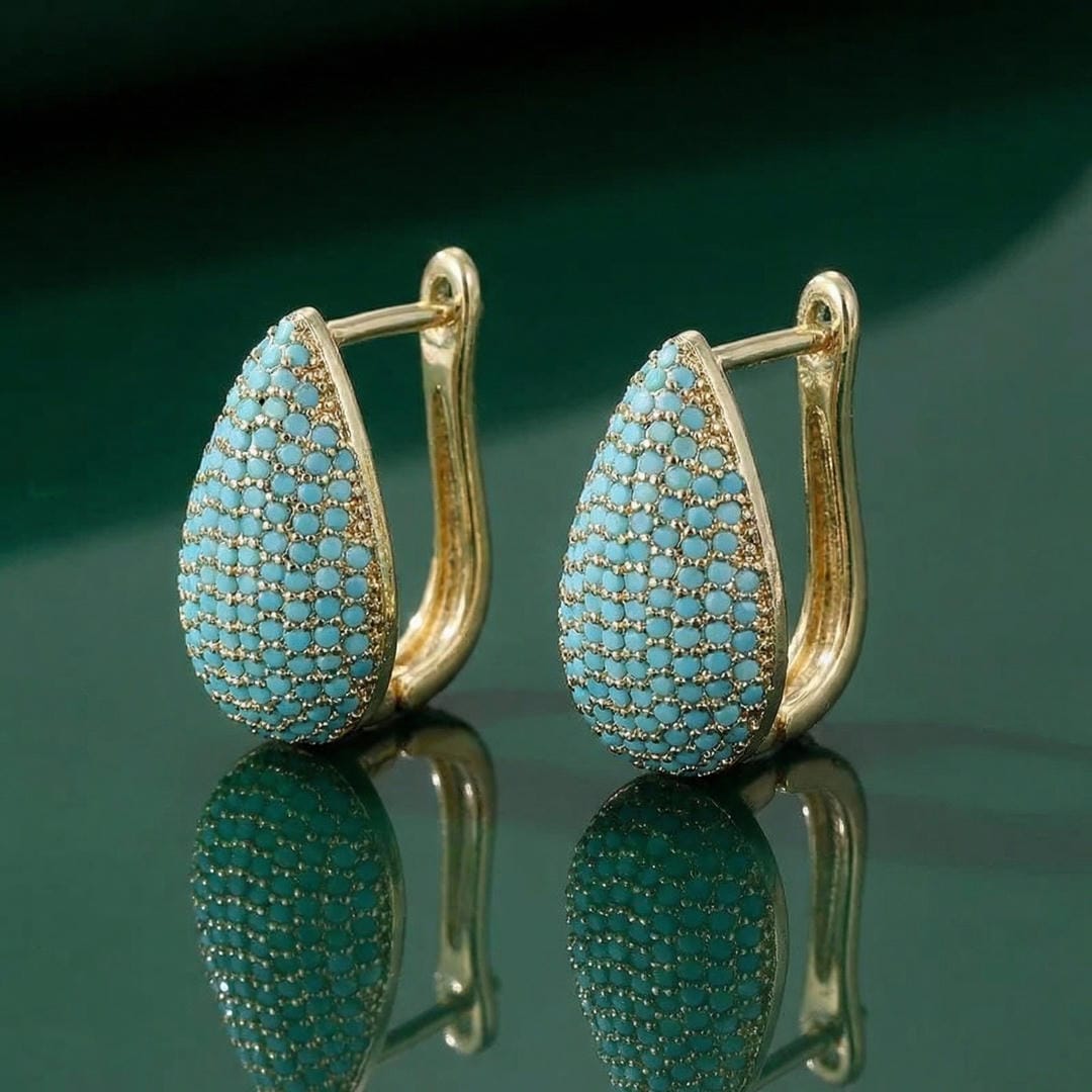 Aretes de aro con forma de lágrima pavé de turquesa