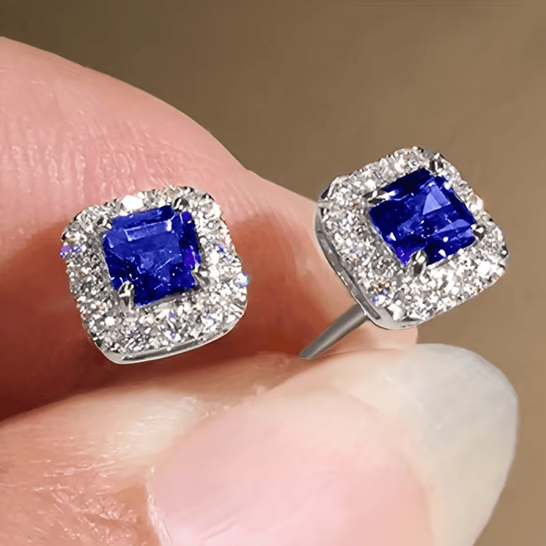 Pendientes cuadrados de tuerca Regal