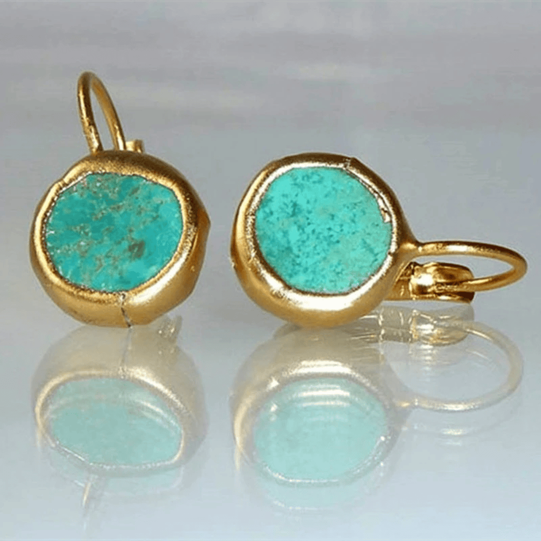 Aretes de oro con piedra turquesa