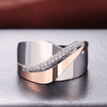 Anillo Vintage de Oro Rosa y Plata con Circonitas