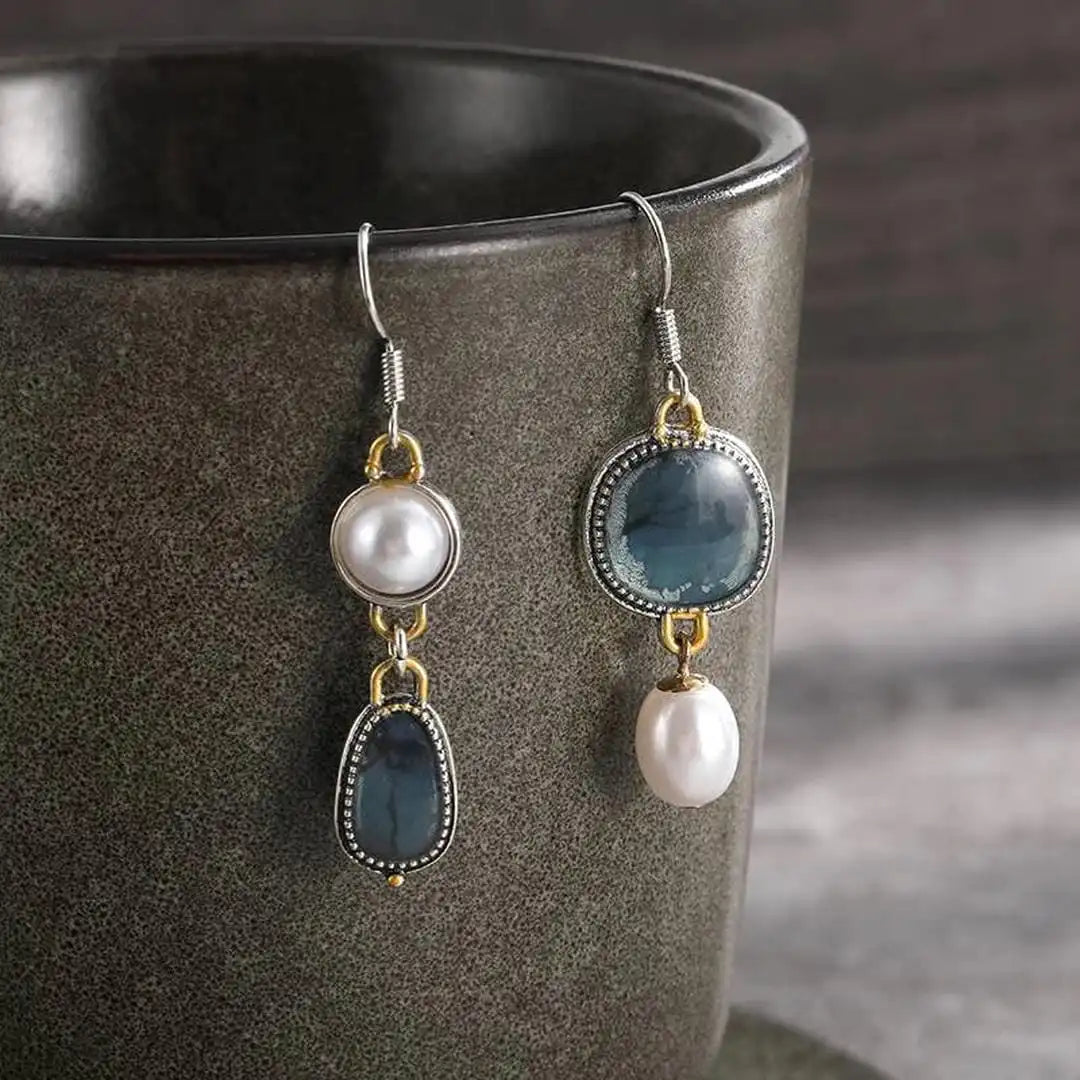 Pendientes vintage de perlas y piedra azul