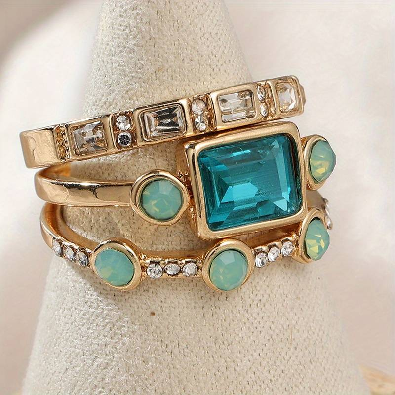 Anillo de cristal azul de estilo antiguo