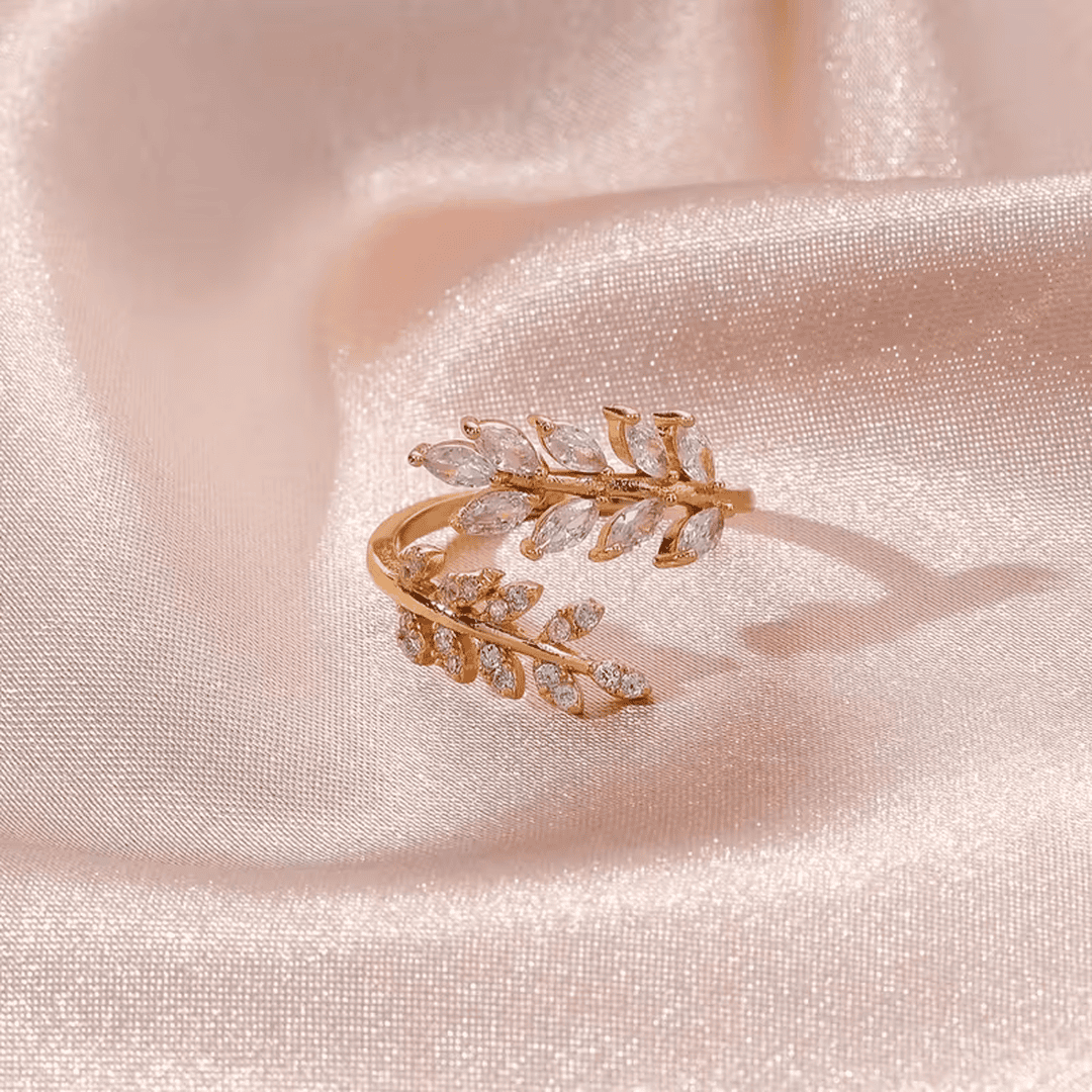 Elegante anillo de hoja de laurel verde