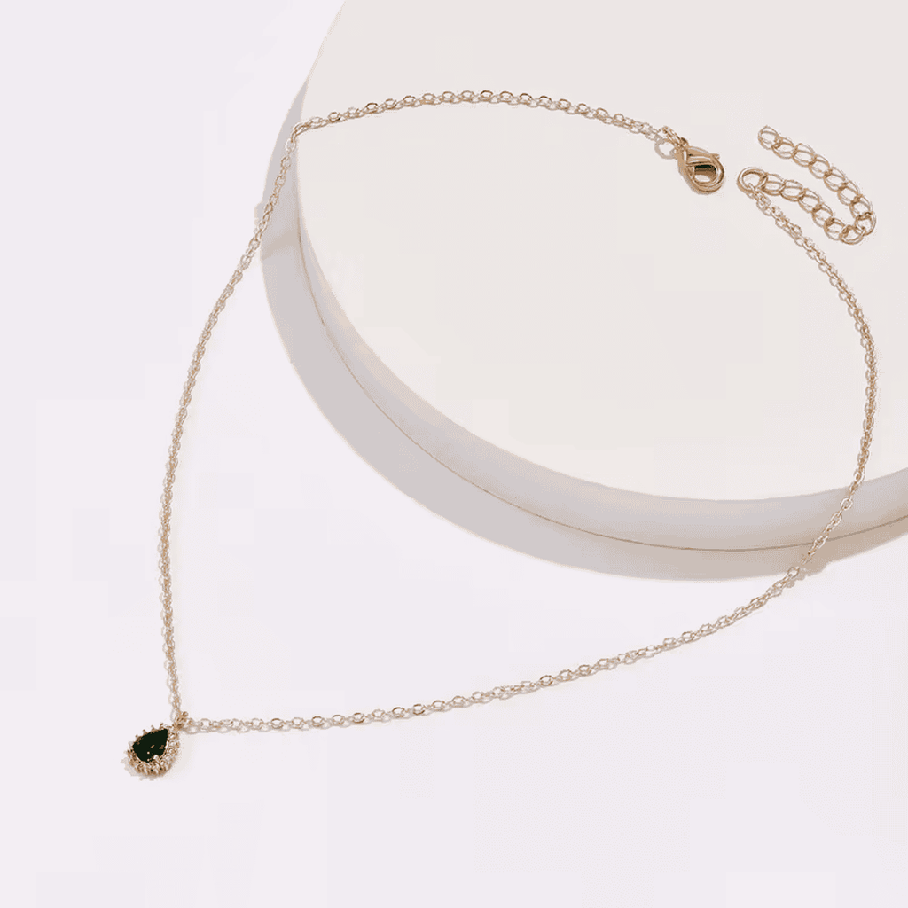 Collar Rocío de Esmeralda Elegante