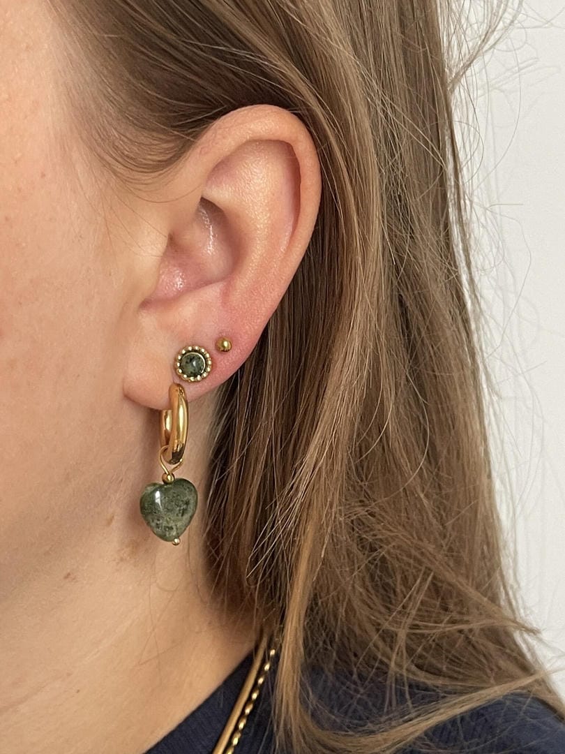 Elegantes pendientes de piedra