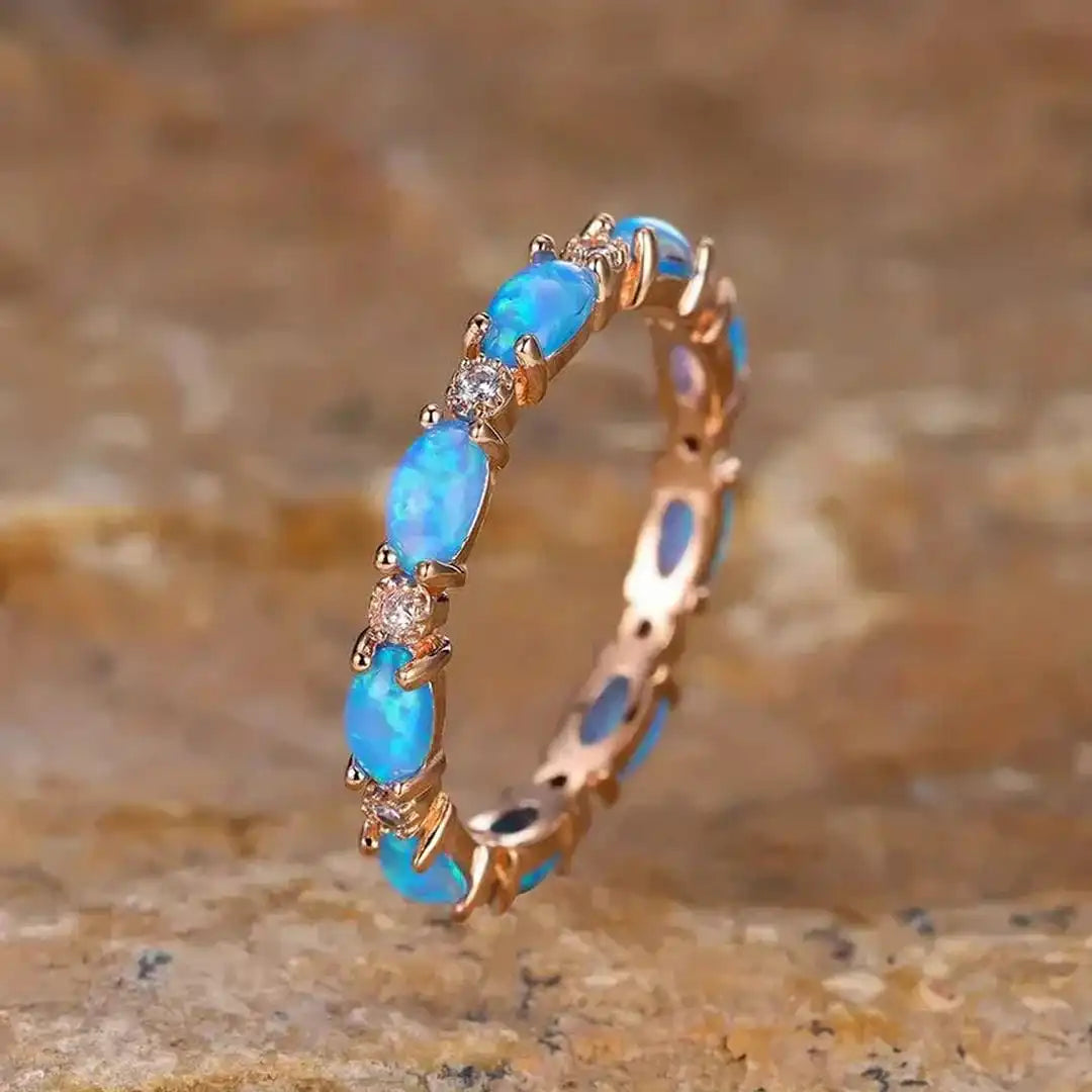 Elegante Anillo de Ópalo Azul