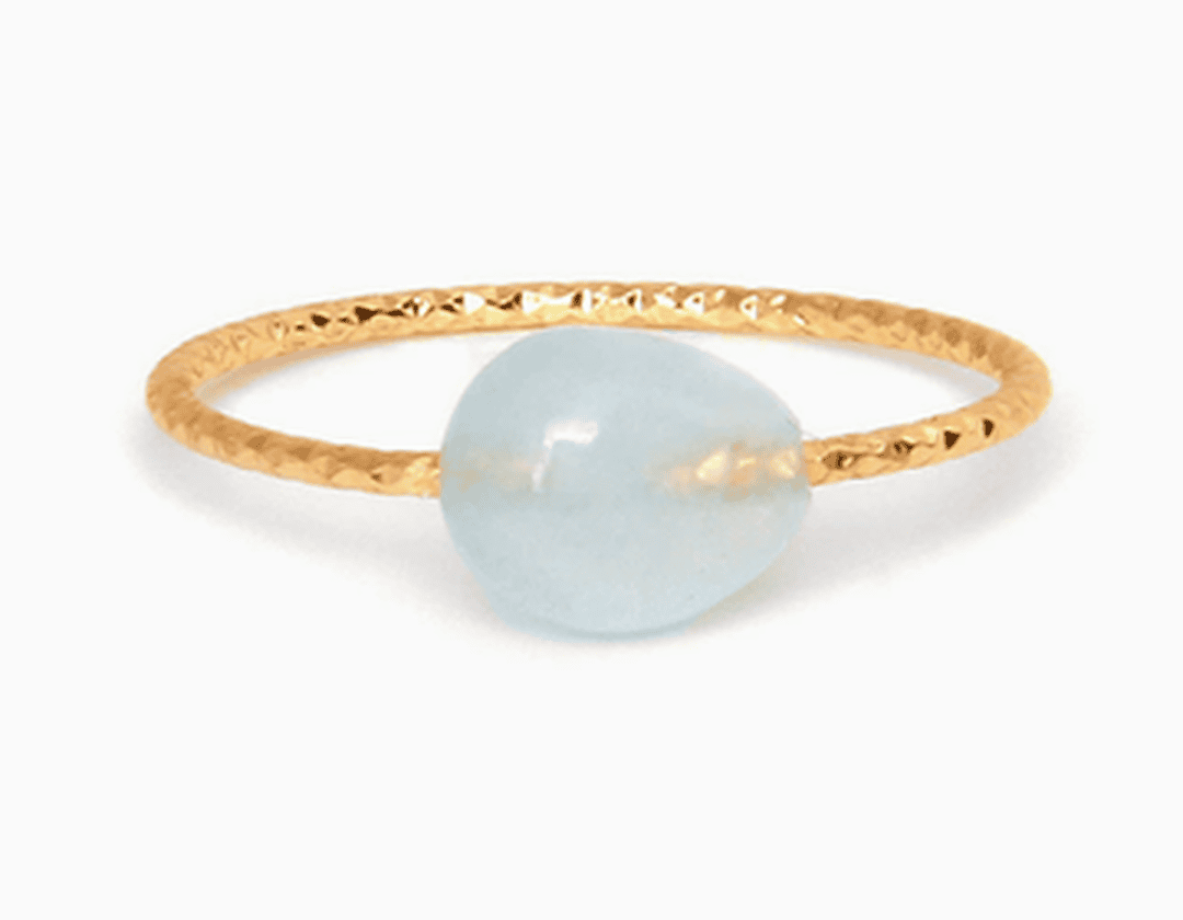 Anillo Delgado con Piedras de Colores