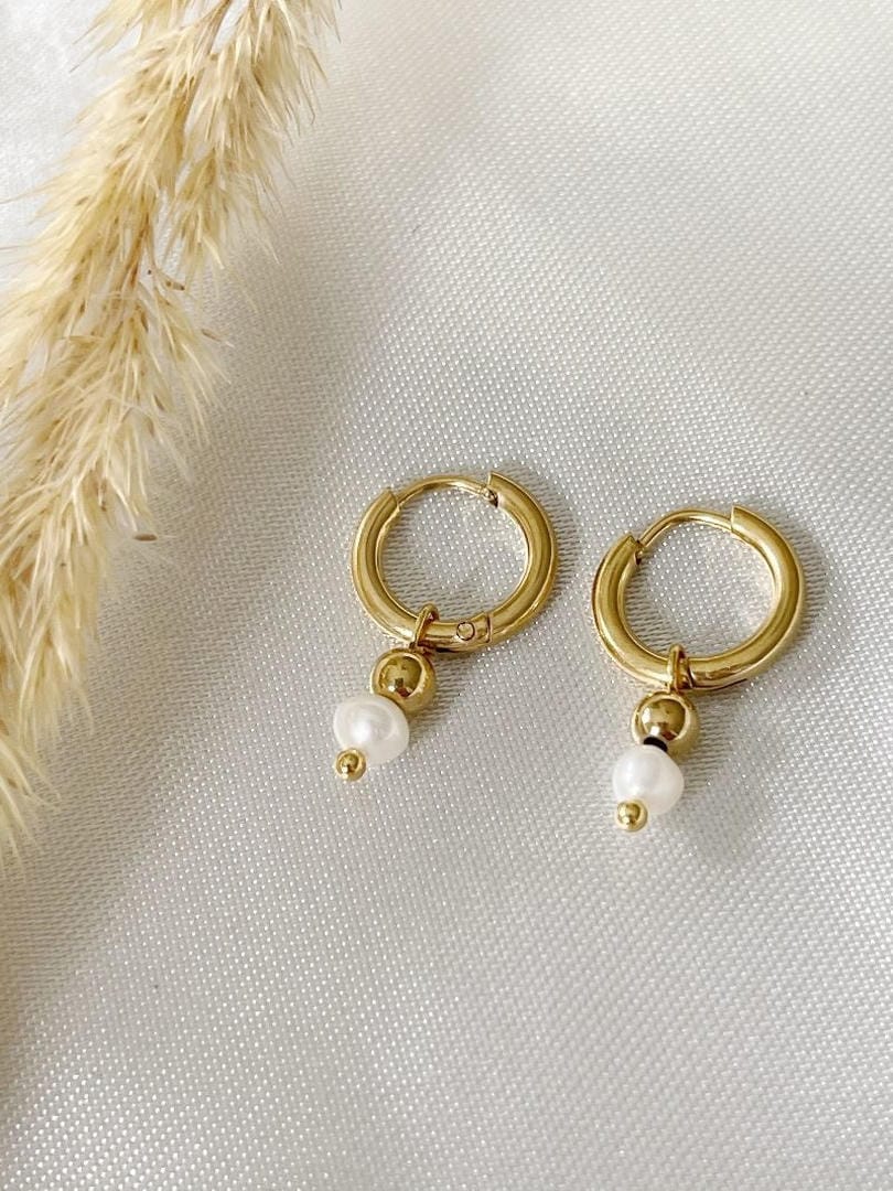 Pendientes Veerle Impresionantes en Blanco Perla
