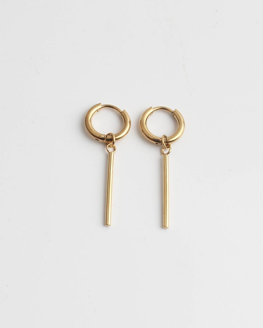 Pendientes de aro con barra colgante