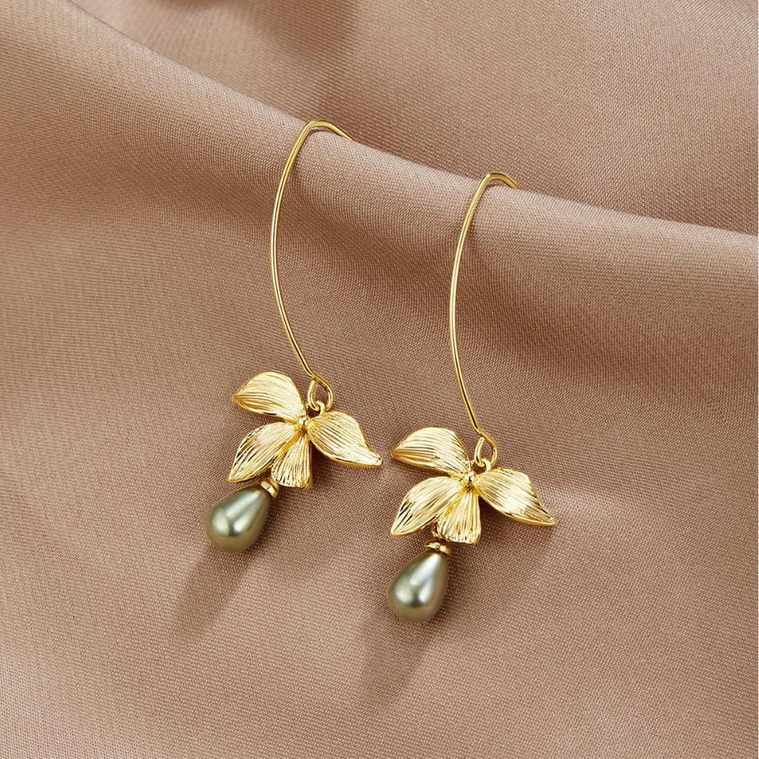 Pendientes de jade perla y pétalo