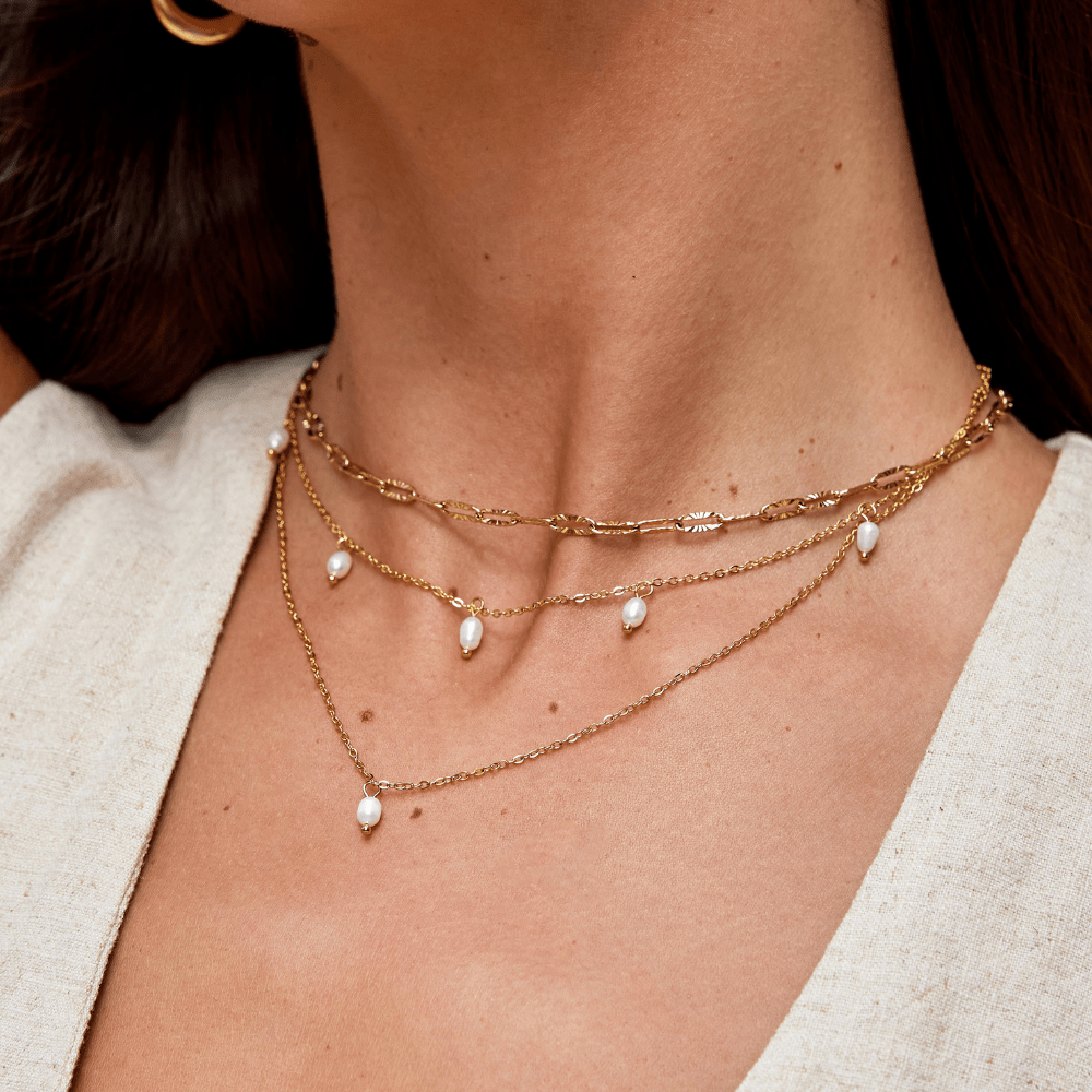 Collar de perlas en capas Kayla