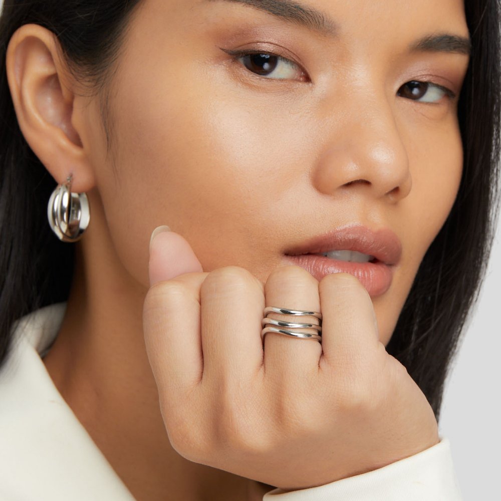 Anillo de plata apilable Kiya