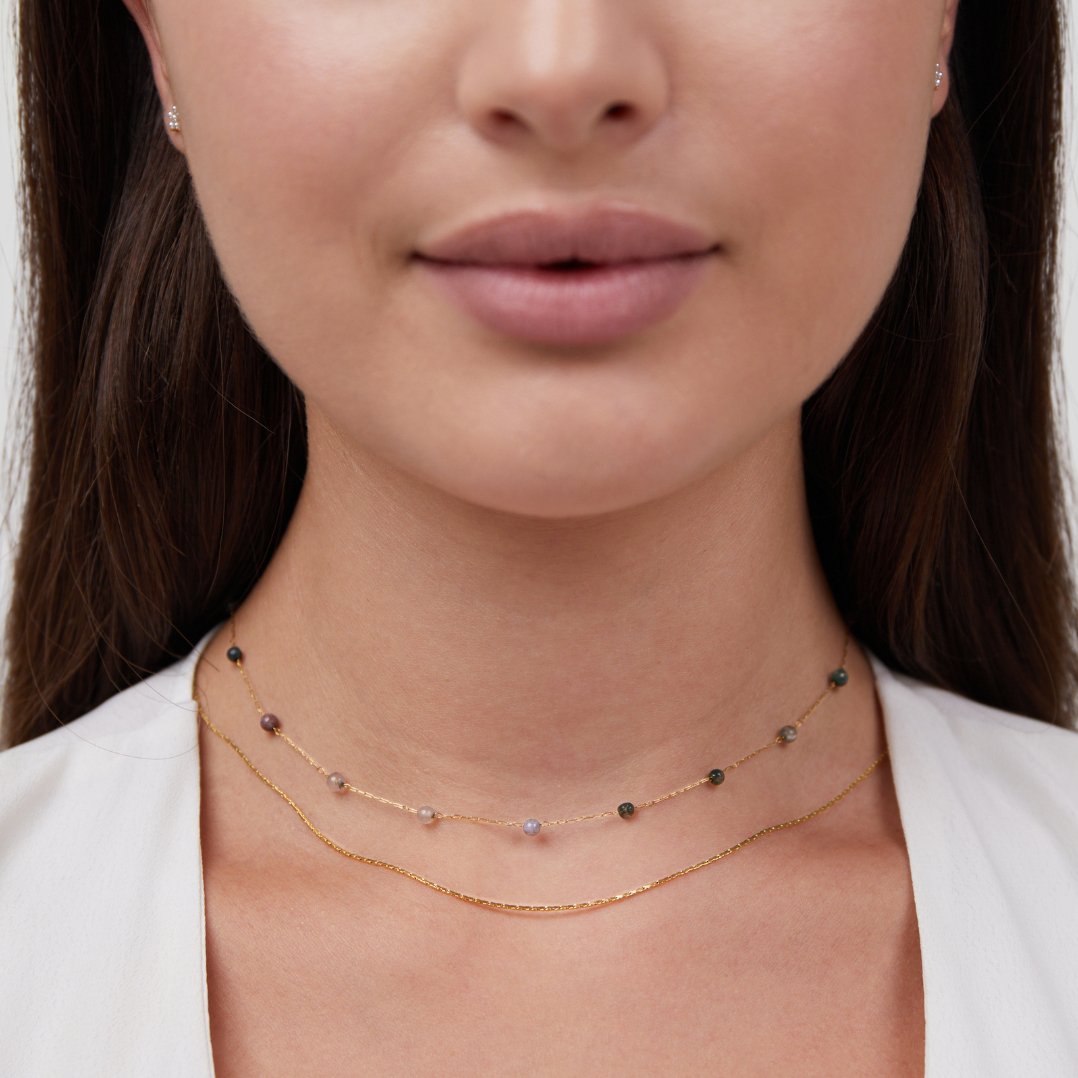 Collar Alana superpuesto en oro y piedra
