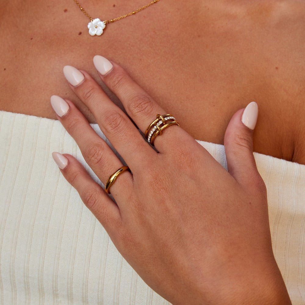 Anillo de oro Kaili en capas