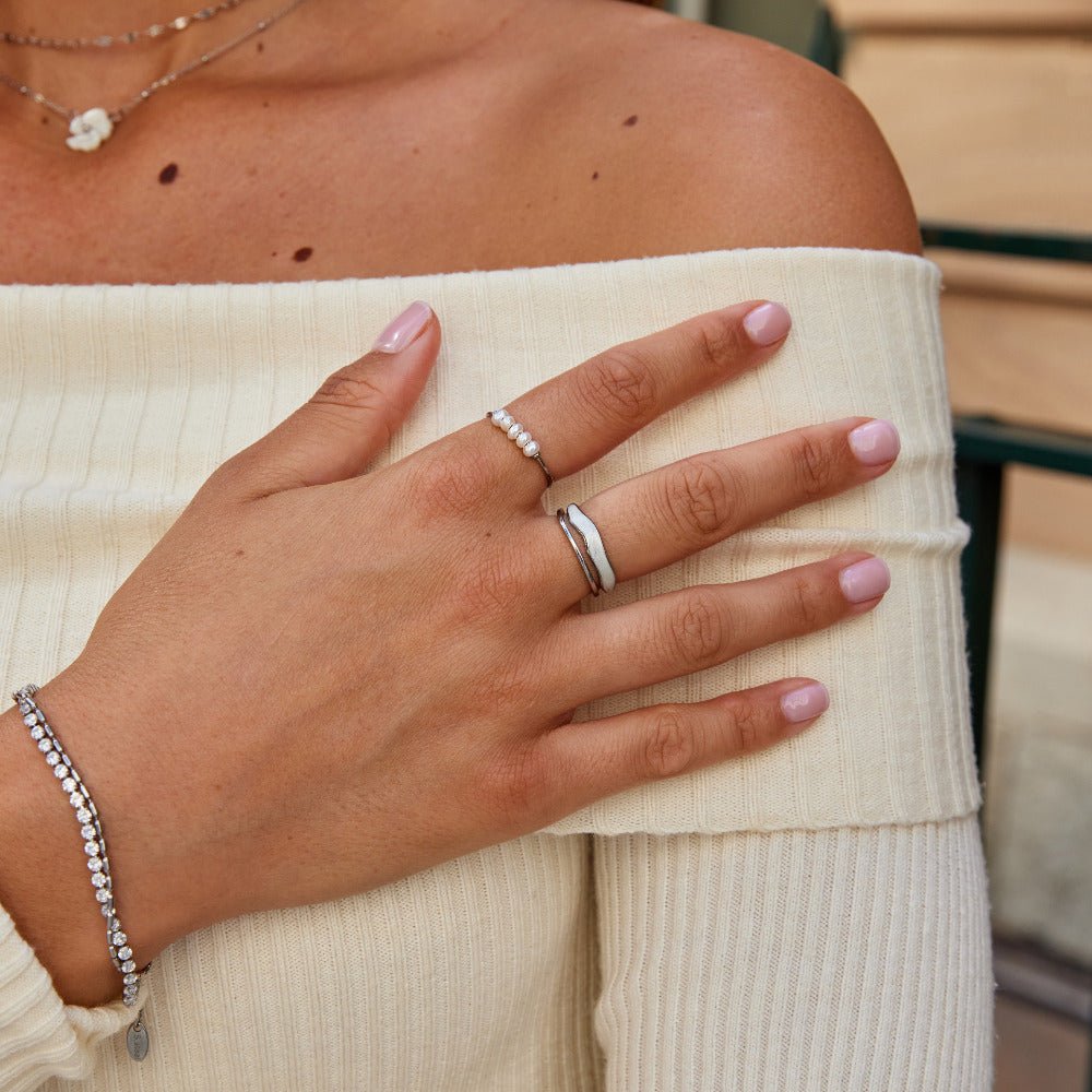 Anillo Sahara plateado con capas