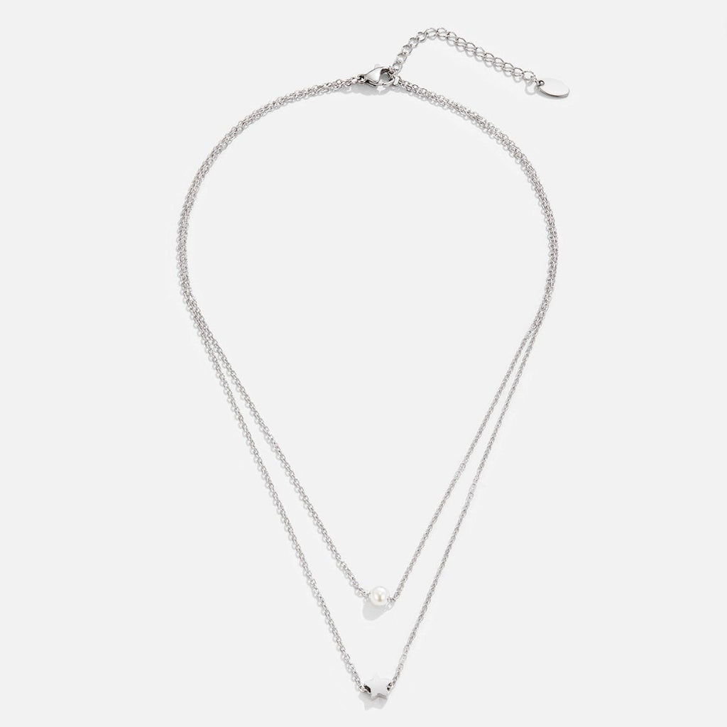 Collar de Perlas y Estrella de Plata de Capas
