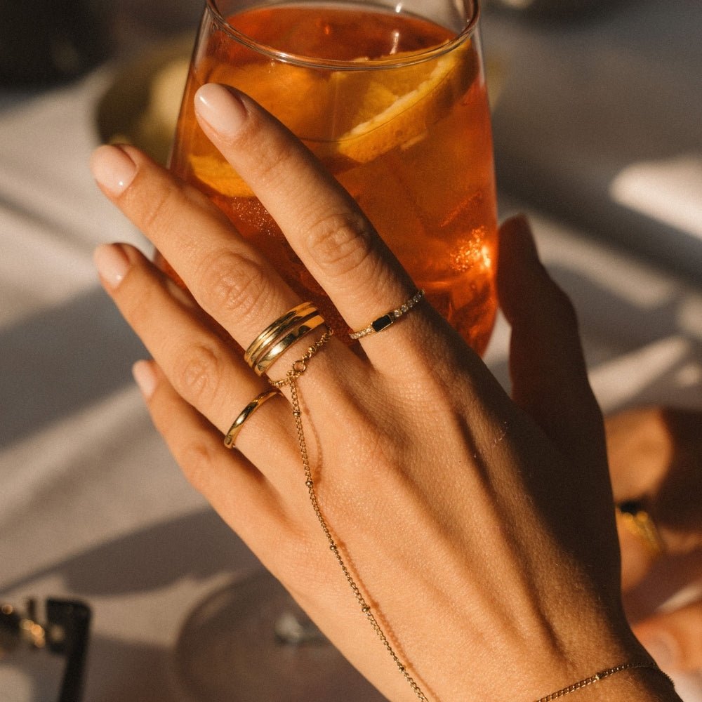 Anillo de oro en capas Lia