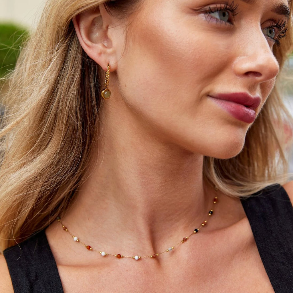Collar de piedra con cuentas Lulu