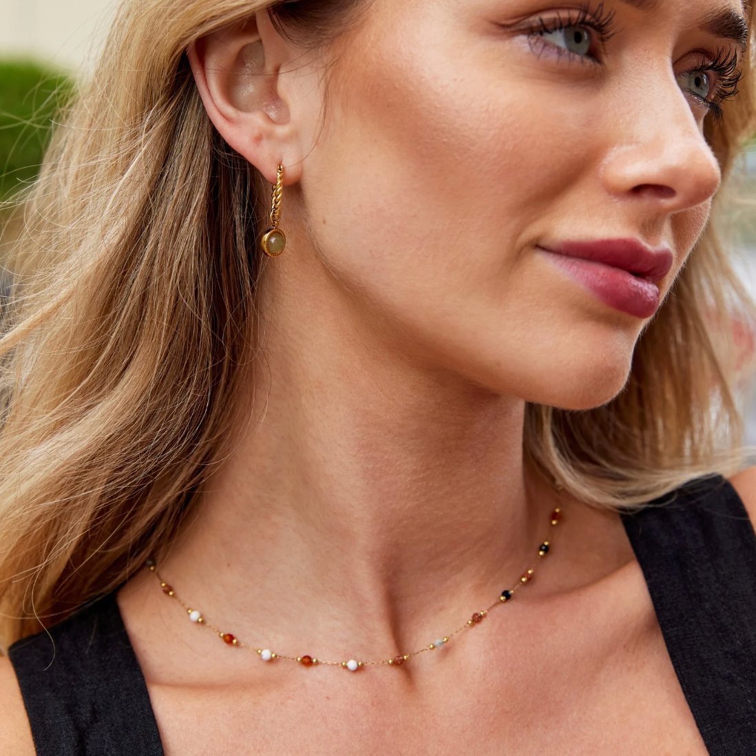 Collar de piedra con cuentas Lulu