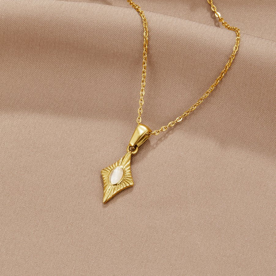 Collar de oro Luna ópalo blanco