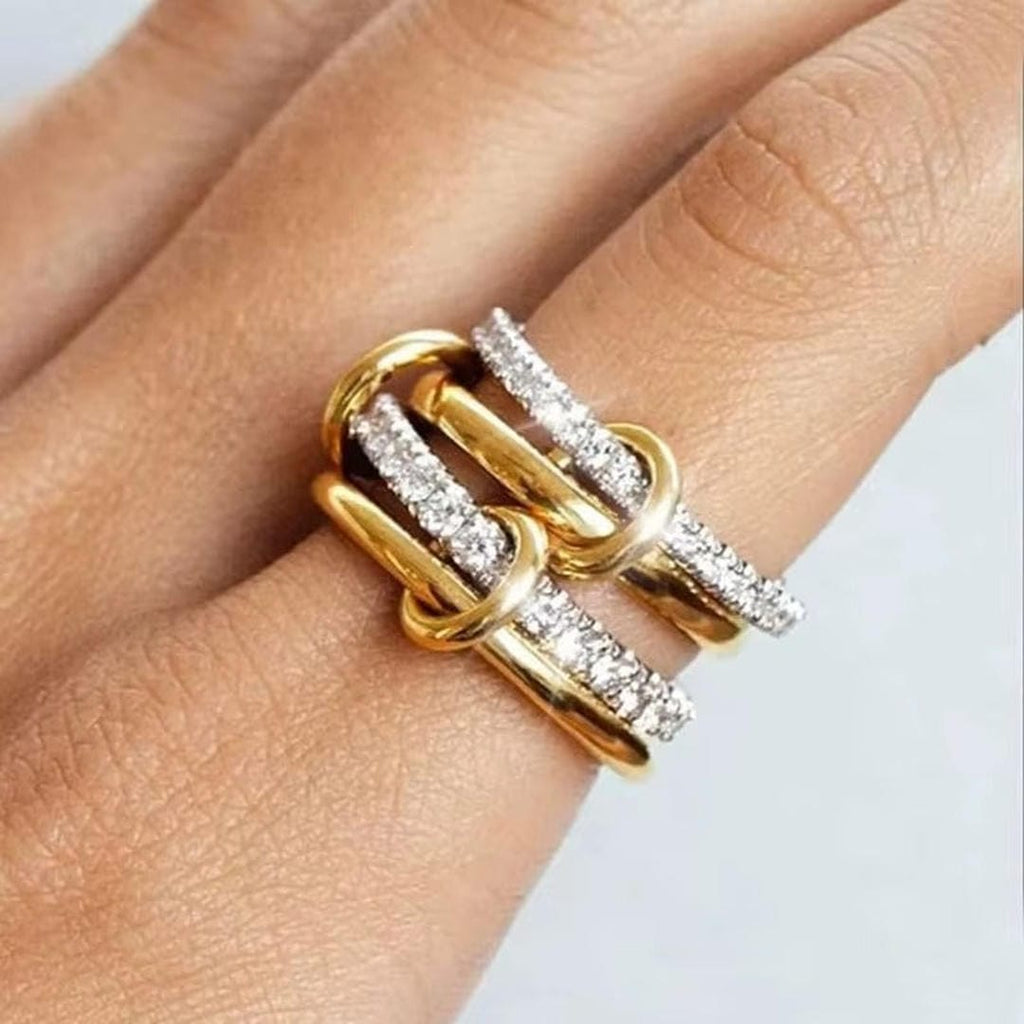 Conjunto de anillos de circonitas entrelazadas