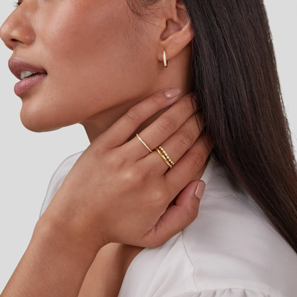 Anillo apilable de Marissa White Crystal