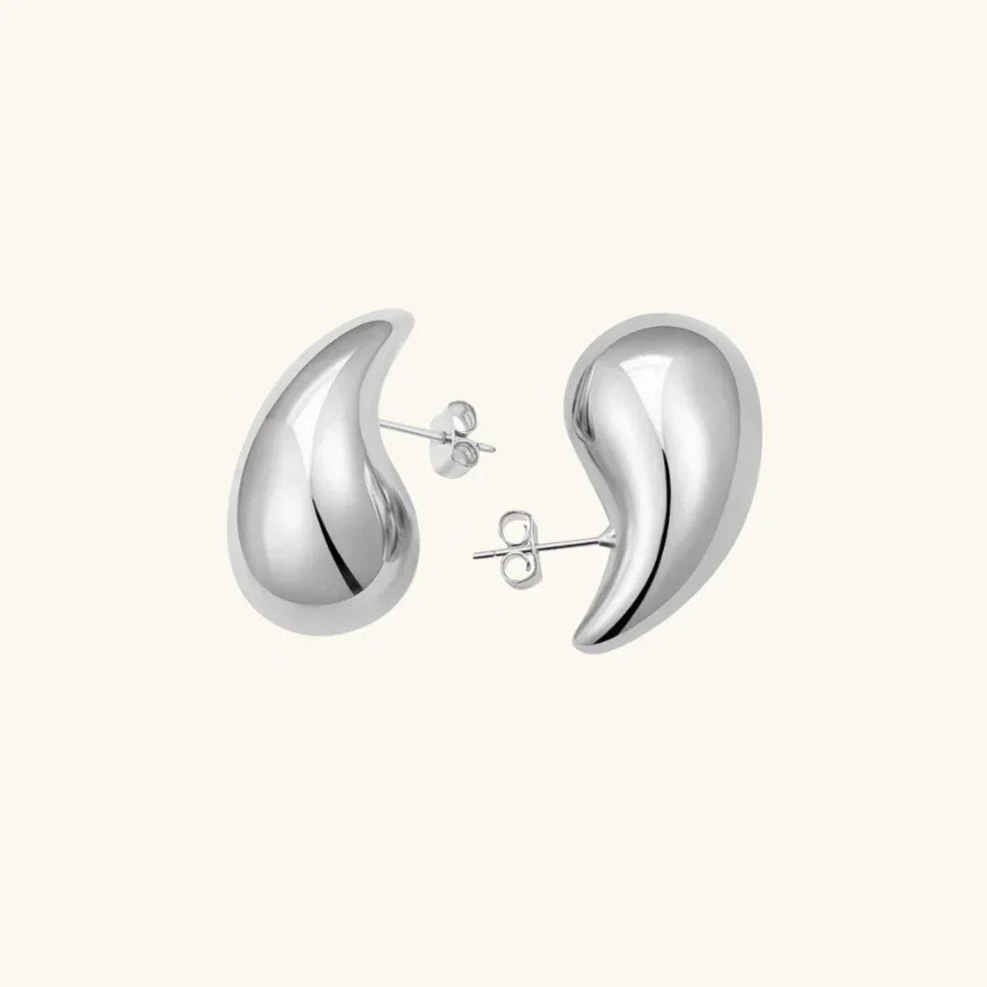 Aretes de lágrima brillantes