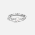 Anillo Milan con Cristal Plateado Trenzado