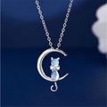 Collar de Piedra Lunar con Gato y Media Luna