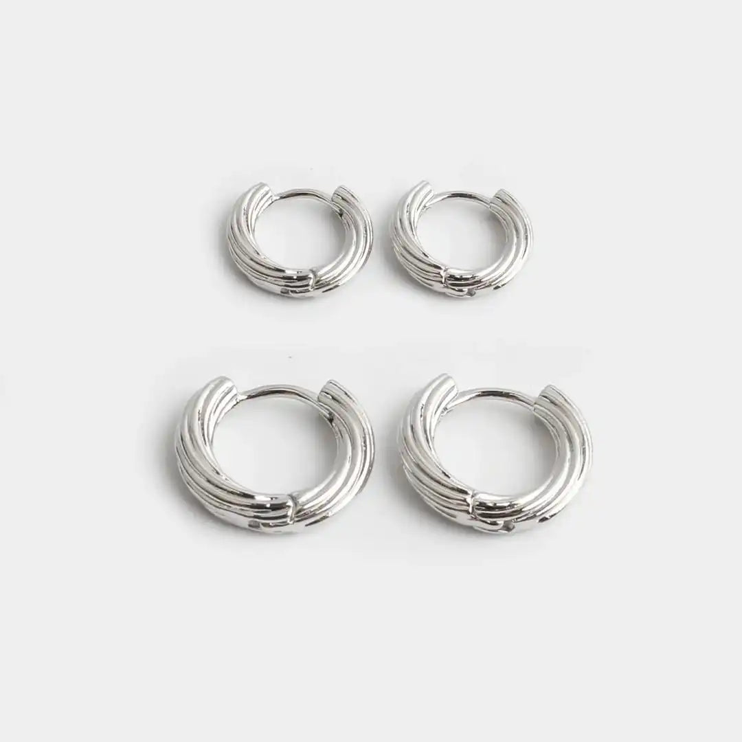 Pendientes de aro apilables en oro o plata