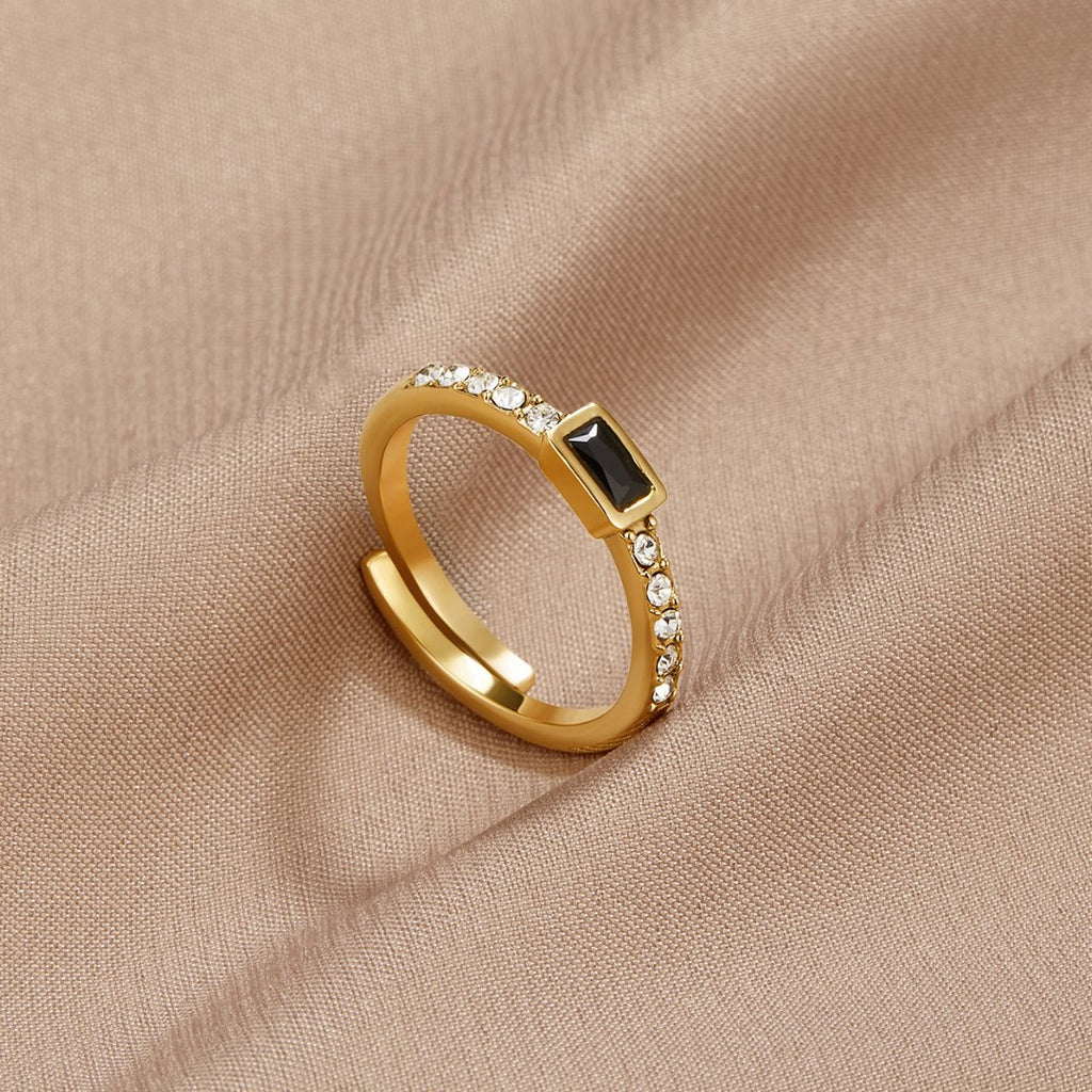 Anillo de cristal negro ónix