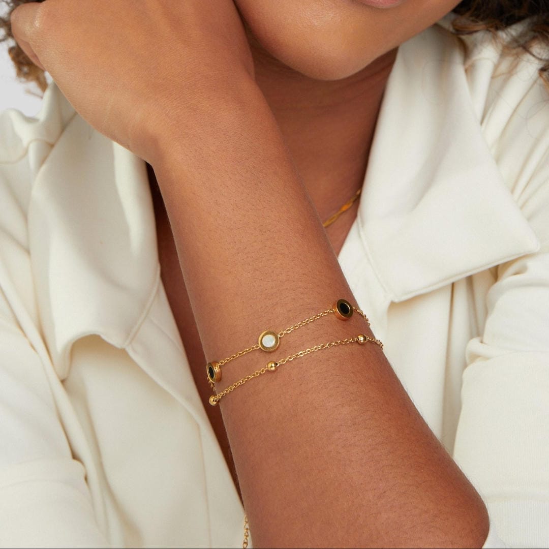 Pulsera Muse ónix y piedra blanca
