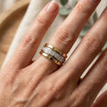 Anillo de circonita cúbica en oro de dos tonos