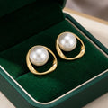 Pendientes de botón orgánicos Halo Pearl