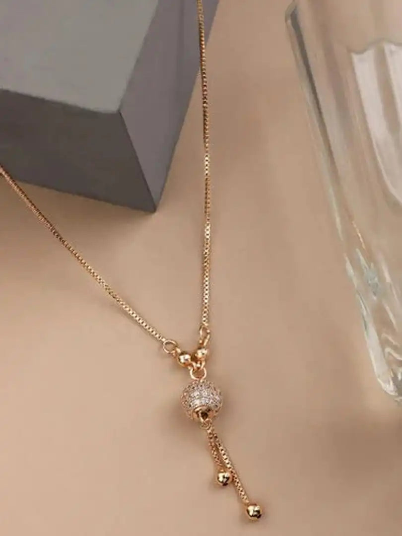 Collar con Colgante Vintage Dorado