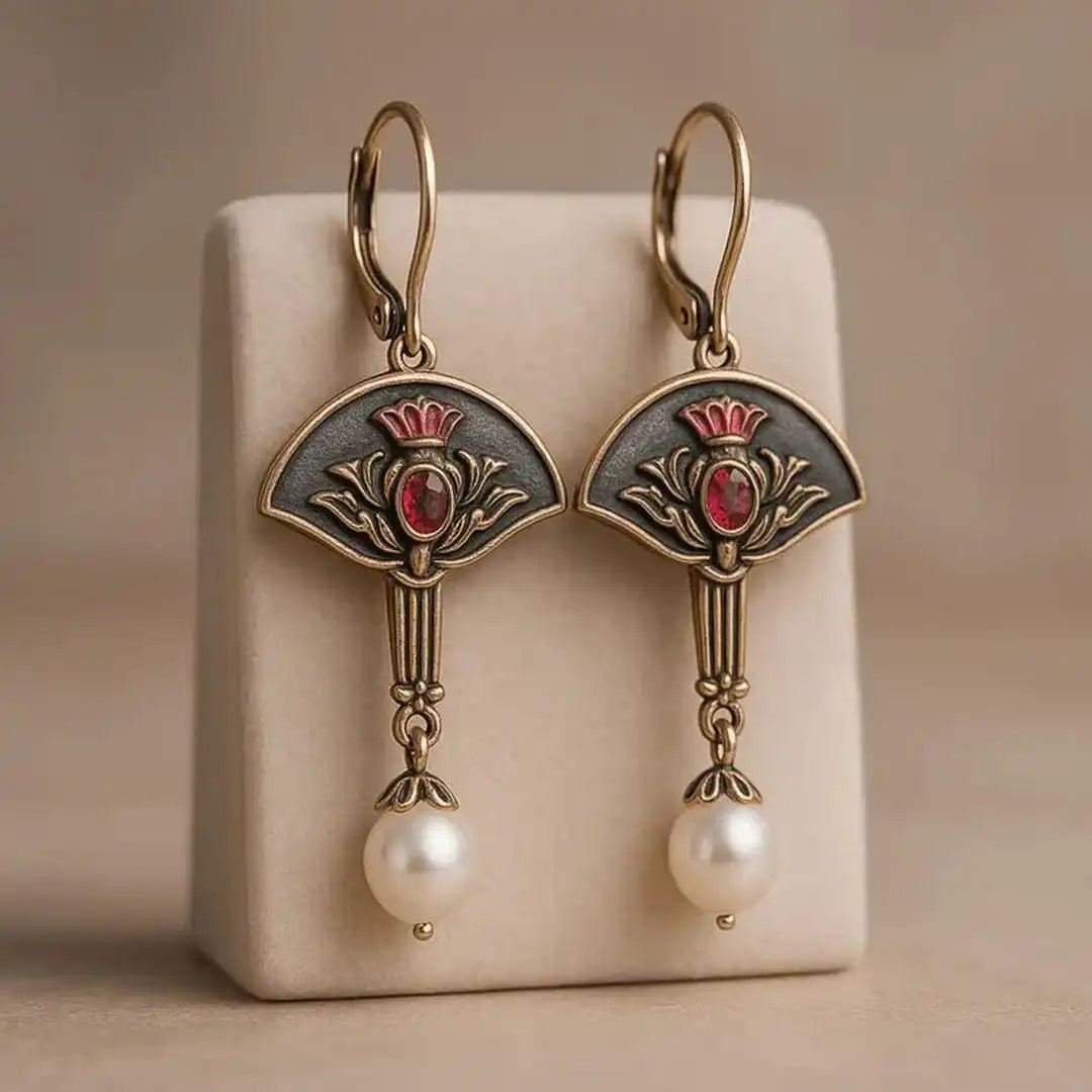 Pendientes retro con cristal rojo y perlas