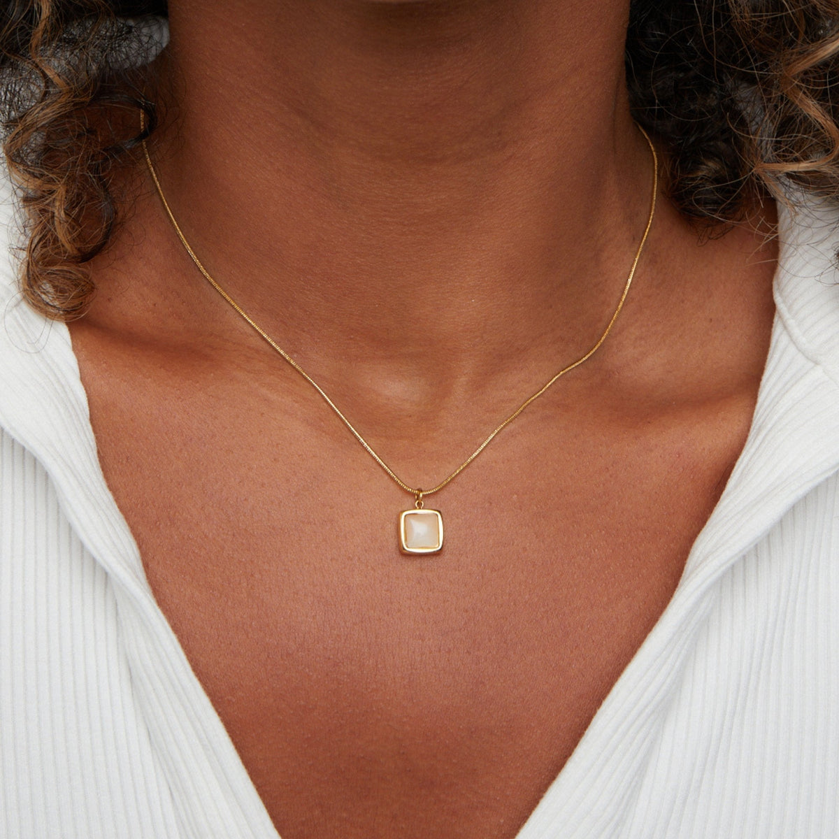 Riva Moonstone Pendant Necklace – Gold worn by a model