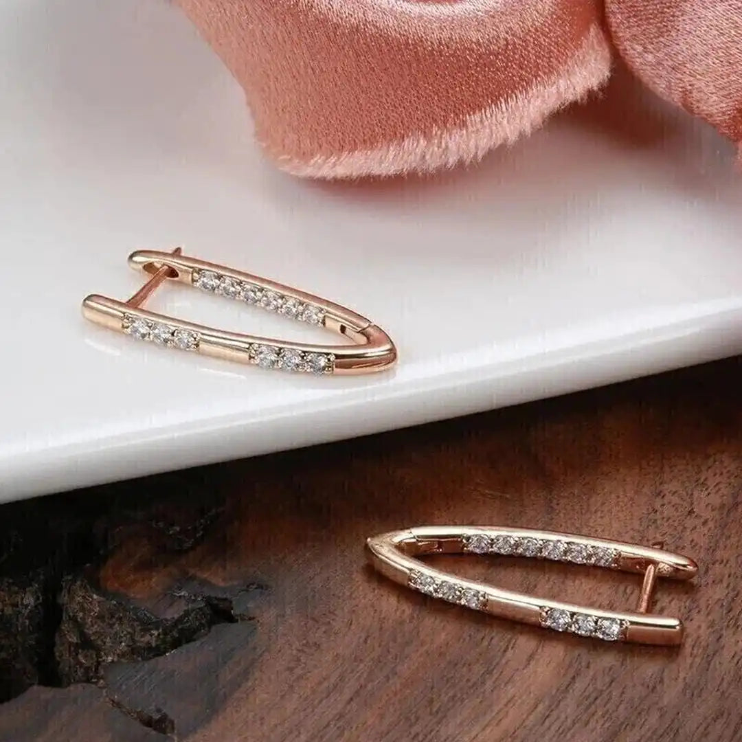 Pendientes Sofisticados con Piedras de Zirconia