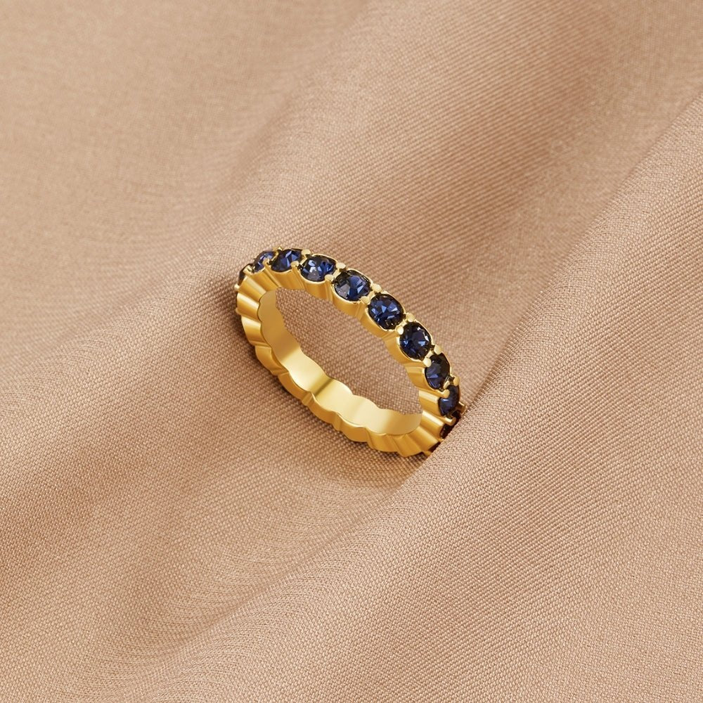 Anillo de cristal Sapphire Beauty de 18k